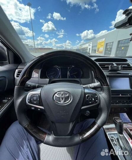 Toyota Camry 55 Руль с деревянной вставкой Z7FE3