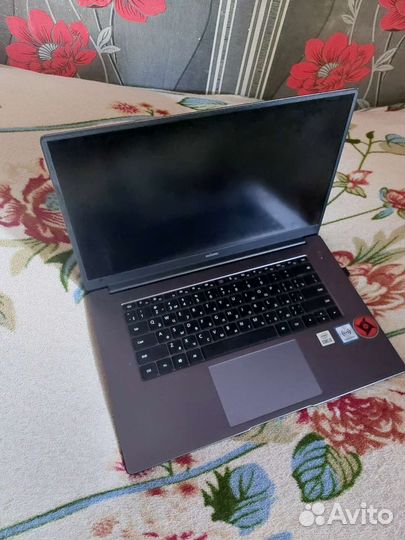 Huawei matebook
