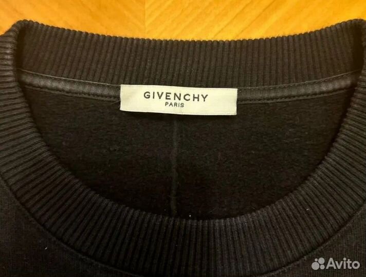 Женская футболка givenchy vintage оригинал