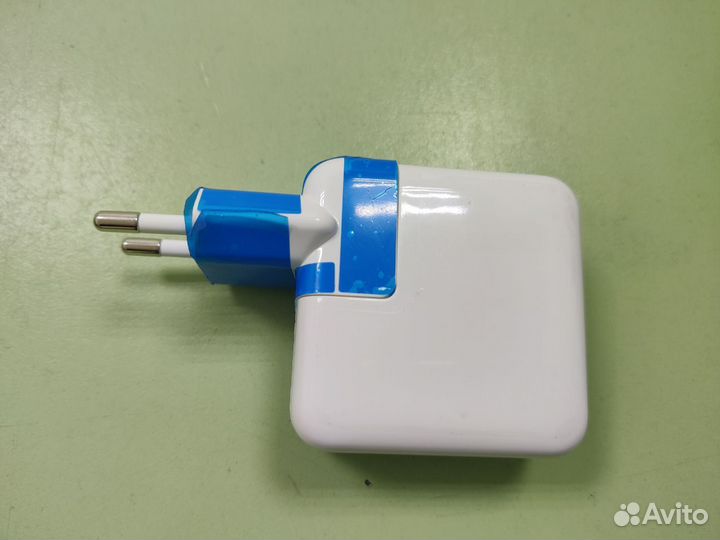Зарядка для ноутбука Apple 20V 1.5A (30W) USB Type