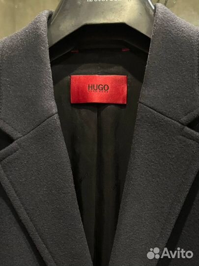 Пальто мужское Hugo Boss размер 50 темно-синее