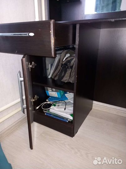 Туалетный столик