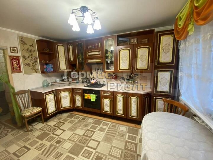 3-к. квартира, 81,5 м², 1/5 эт.