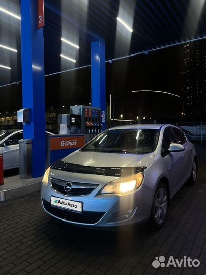 Opel Astra 1.6 AT, 2010, 163 000 км