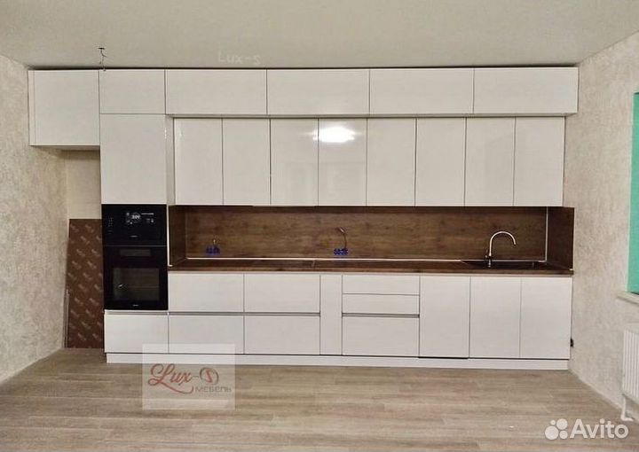 Кухонный гарнитур на заказ. Долговечные материалы