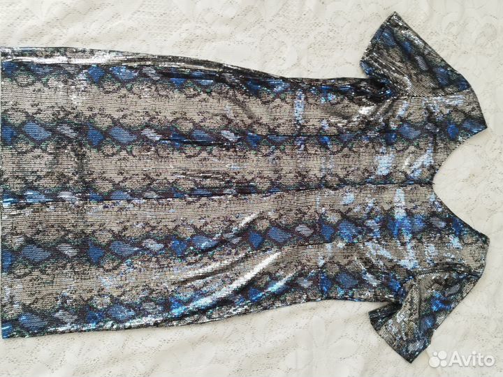 Нарядное платье