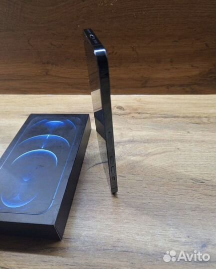 iPhone 12 Pro Max, 256 ГБ