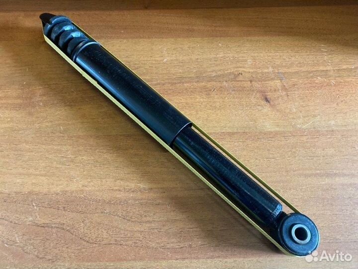 Амортизатор подвески задний Renault Logan 2004