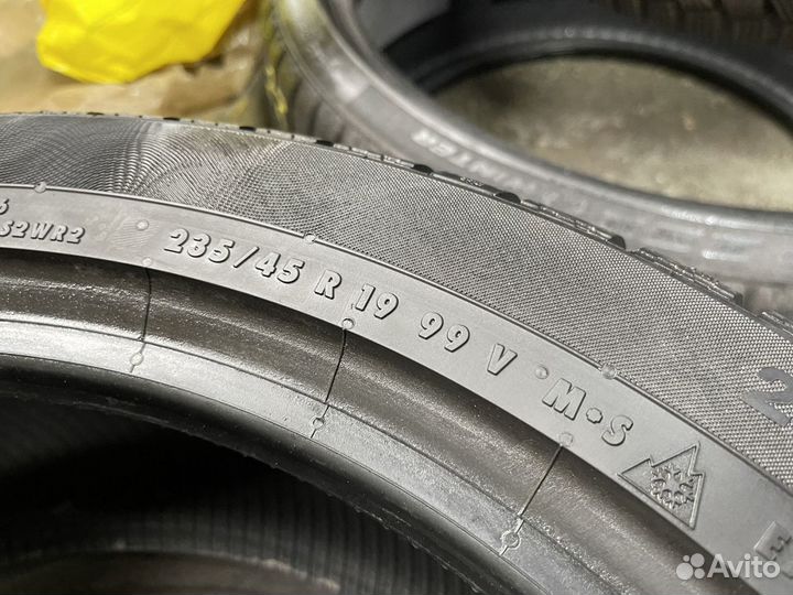 Continental ContiWinterContact TS 830 P 235/45 R19