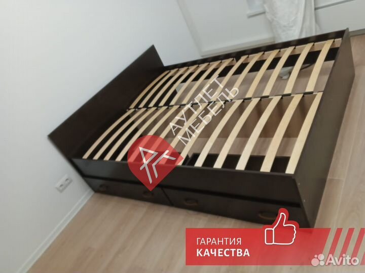 Кровать двухспальная