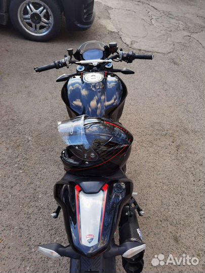 Ducati monster 1200R