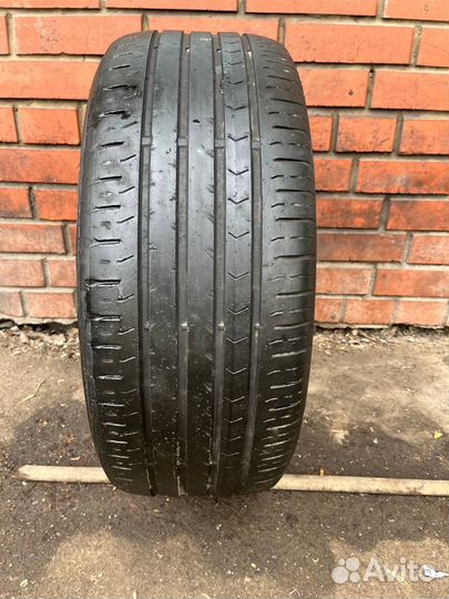 Continental ContiPremiumContact 5 215/55 R17