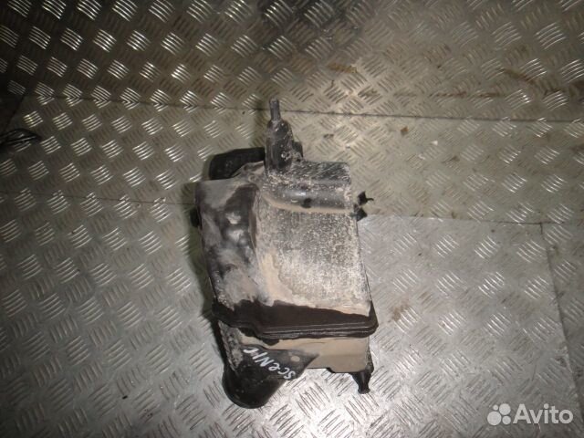 Корпус воздушного фильтра Megane 2 (03-09) / Scenic (03-09) б\у (арт. 8200369755)