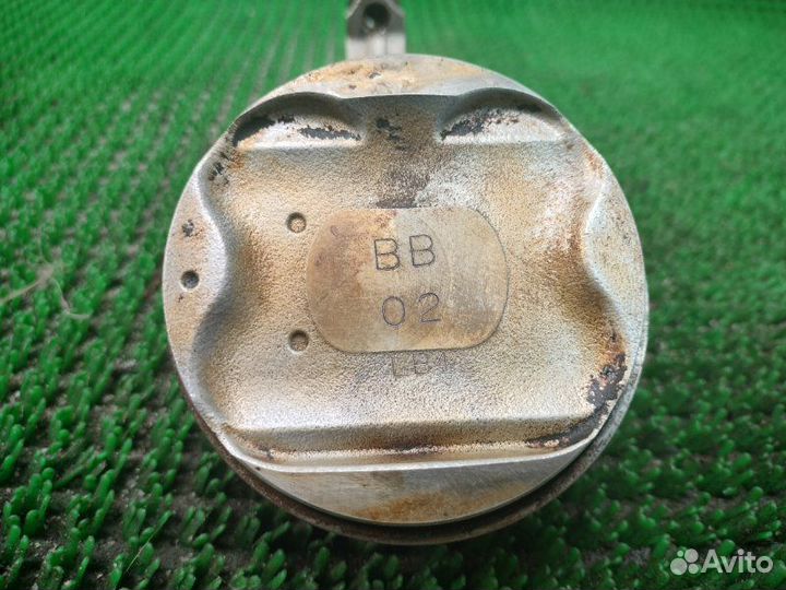 Поршень с шатуном Nissan Juke F15 HR16DE 2013