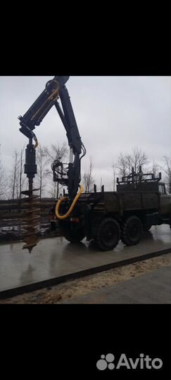 ЗИЛ 131 с КМУ, 1991