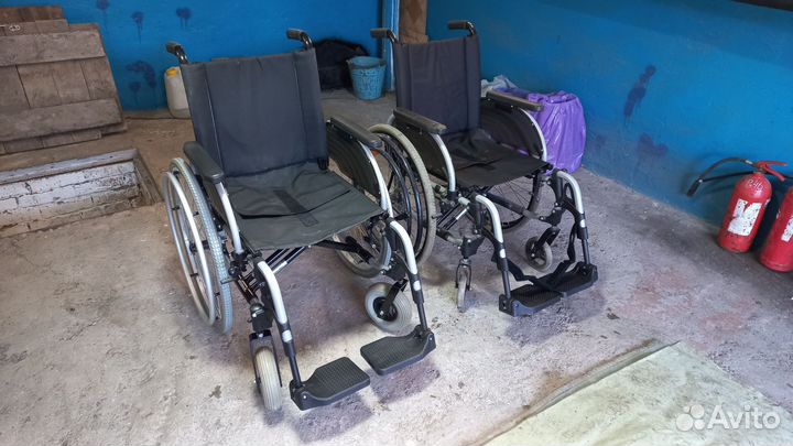 Инвалидная коляска складная бу