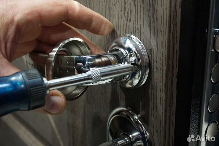 Аварийное вскрытие замков