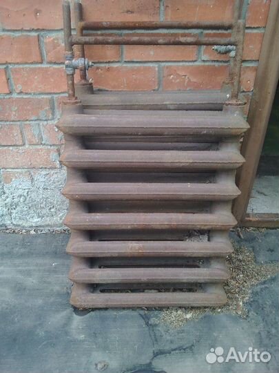 Батарея чугунная