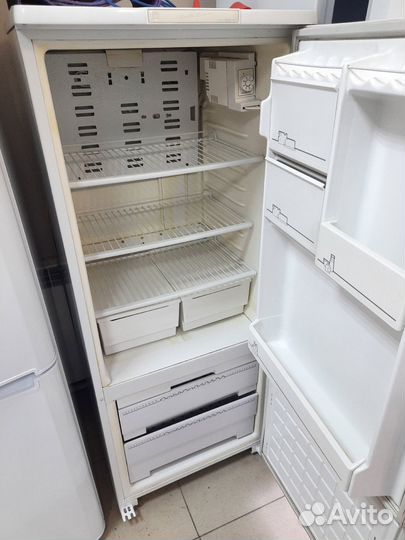 Холодильник бу бирюса