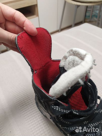 Хоккейные коньки bauer vapor Y12.5