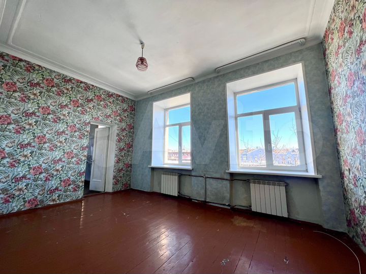 4-к. квартира, 80,2 м², 3/3 эт.