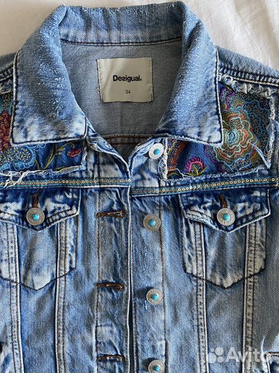 Джинсовая куртка desigual