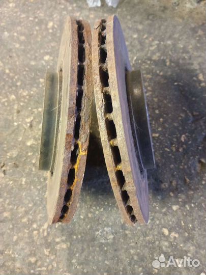 Рено Сценик 2-передний тормозной диск