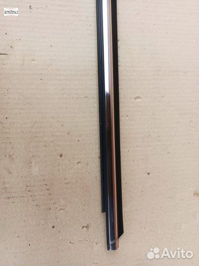 Бархотка двери авто Митсубиси Аутлендер 3 гф