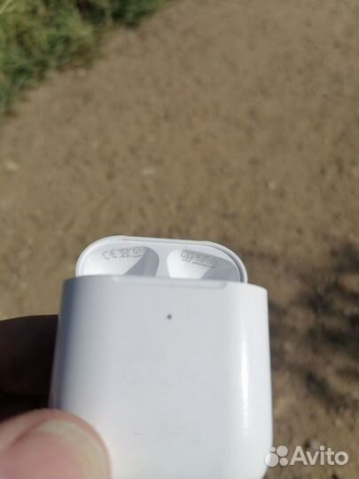 Чехол на airpods зарядное