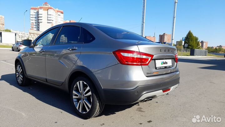 LADA Vesta Cross 1.8 МТ, 2018, 33 000 км