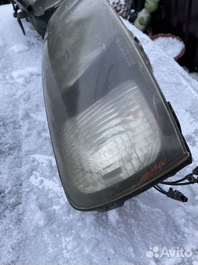 Комплект оригинальных фар на Hyundai Elantra xd 3