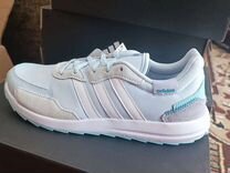 FZ2217 Кроссовки женские Adidas retrorun р. 39