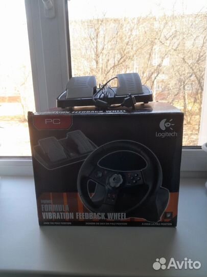 Руль logitech