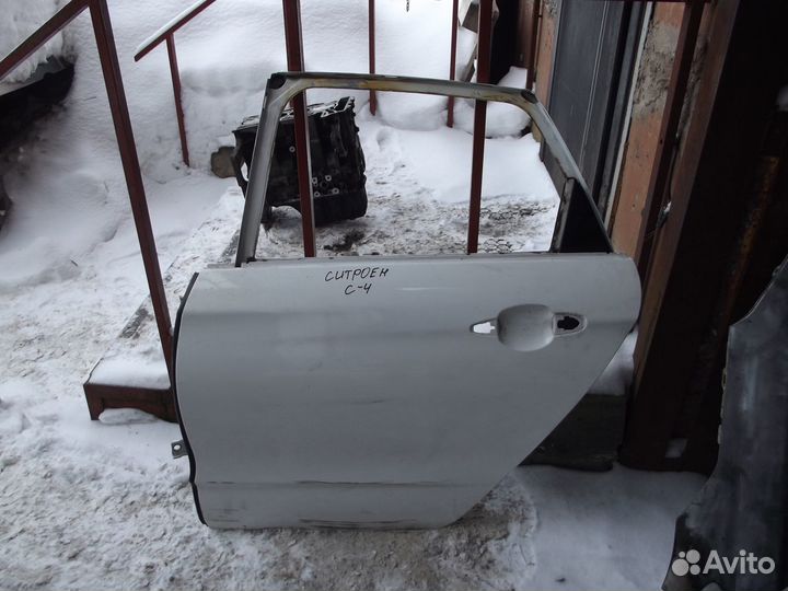 Citroen c4 b7 дверь задняя R\L хэтчбек