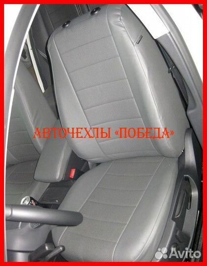 Чехлы Volkswagen Passat B7 из экокожи чёрные Класс