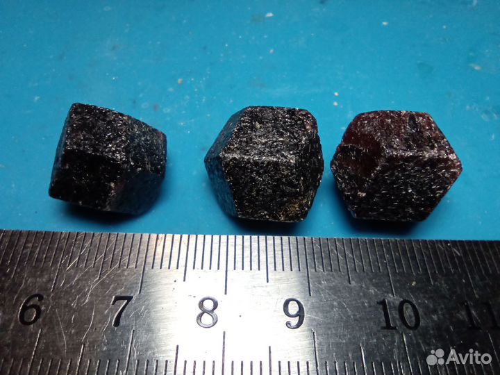 Кристалл Граната