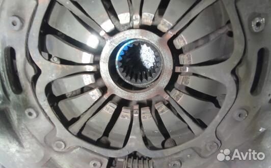 Маховик демпферный дизельный toyota RAV 4 ZSA3 (DE