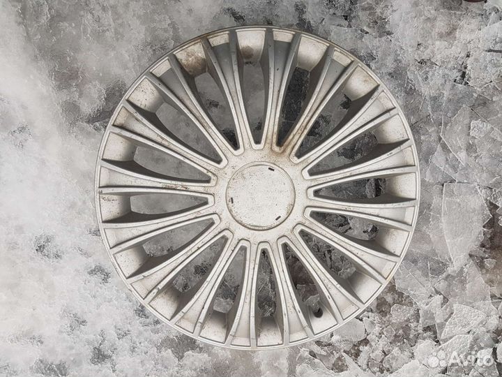 Колпак на колесо Dino 16