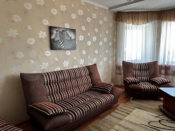 2-к. квартира, 60 м², 7/10 эт.