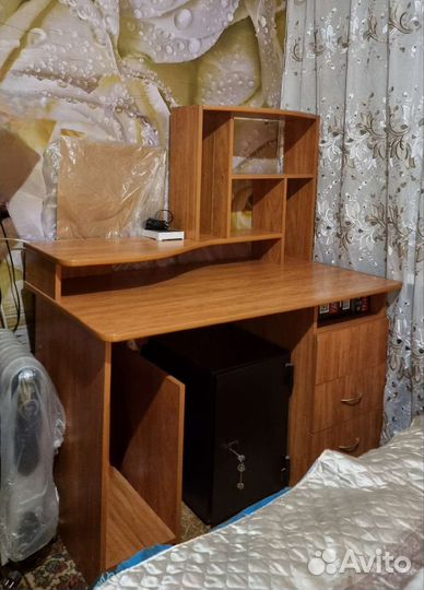 Компьютерный стол бу