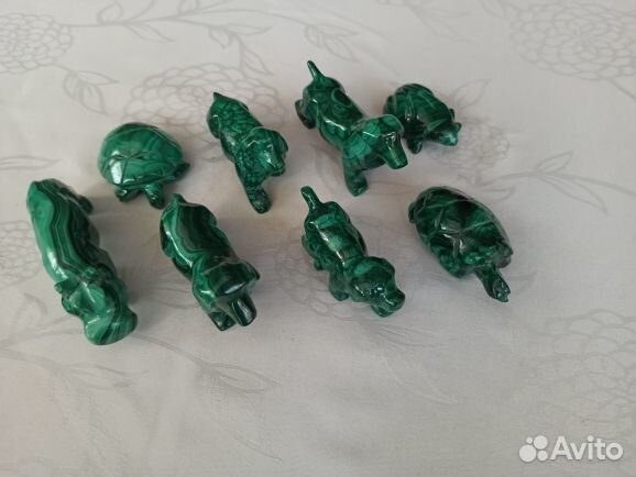 Фигурки из малахита