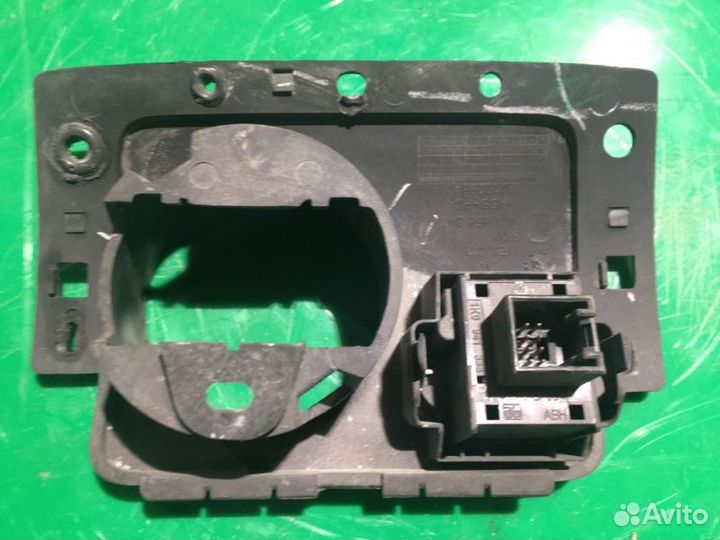 Накладка блока света Volkswagen Golf 5 Jetta 5