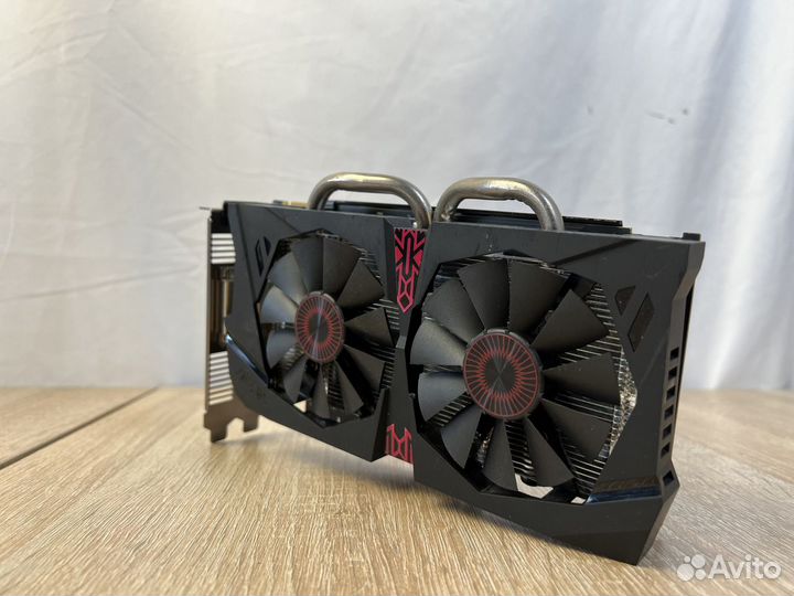 Asus GeForce GTX 950 strix