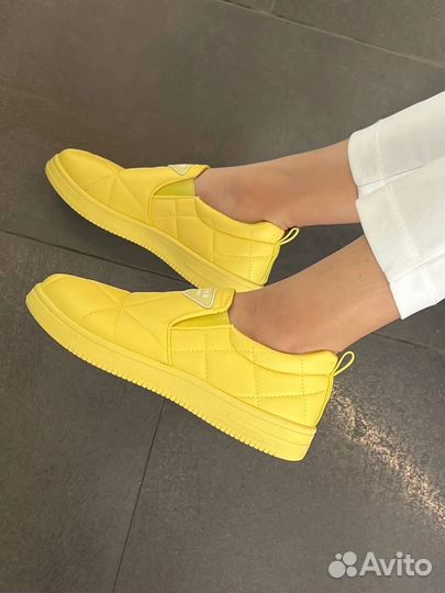 Слипоны женские