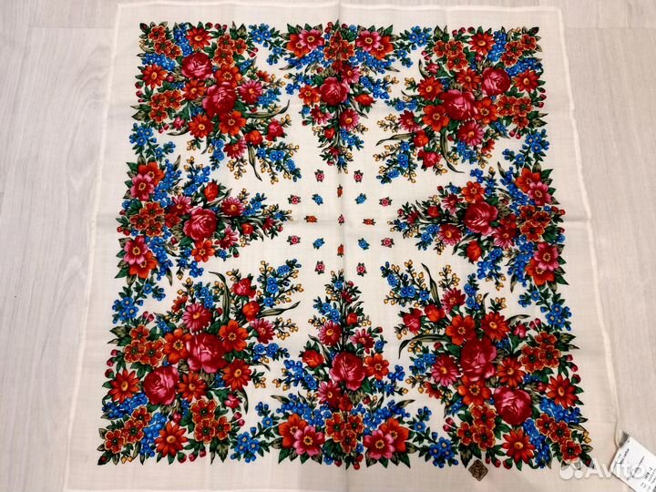 Павлопосадский новый платок 100 процентная шерсть