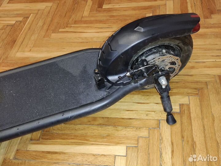 Электросамокат iconbit