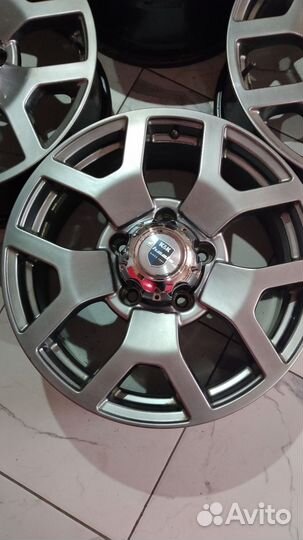 Диски литые r 18