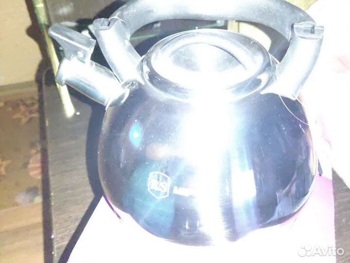 Чайник со свистком новый