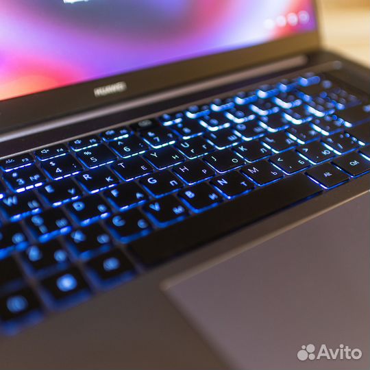 Huawei MateBook D16