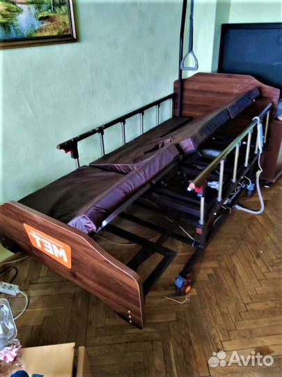 Медицинская кровать для лежачих больных Met RevNew